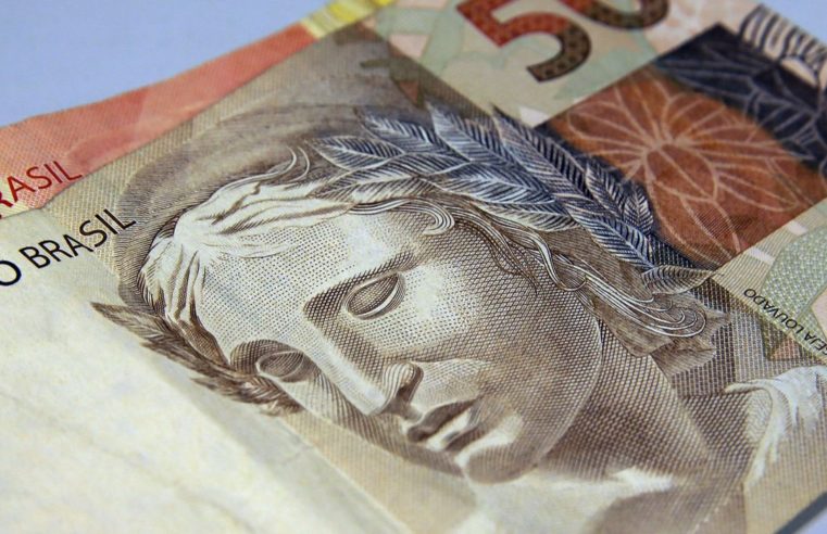 Boletim mostra que 12 estados e o DF reduziram gastos com pessoal