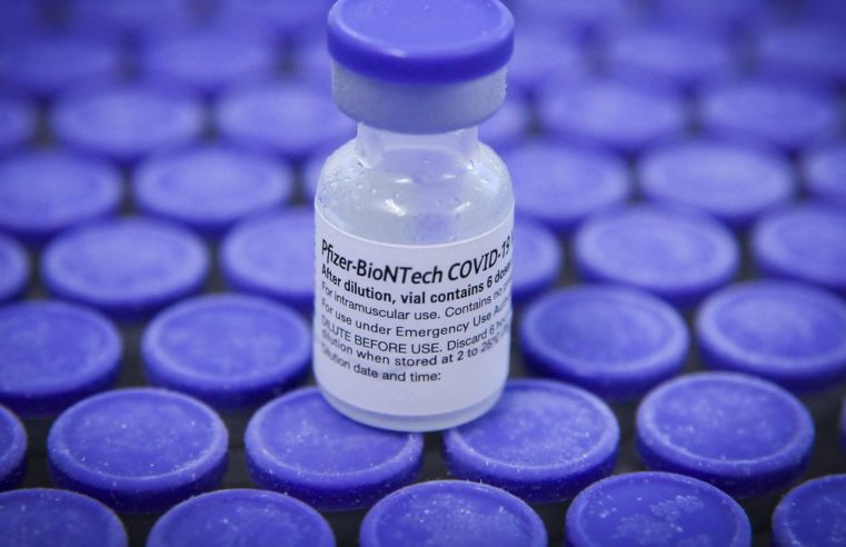 Covid-19: Brasil recebe nova remessa de vacinas da Pfizer