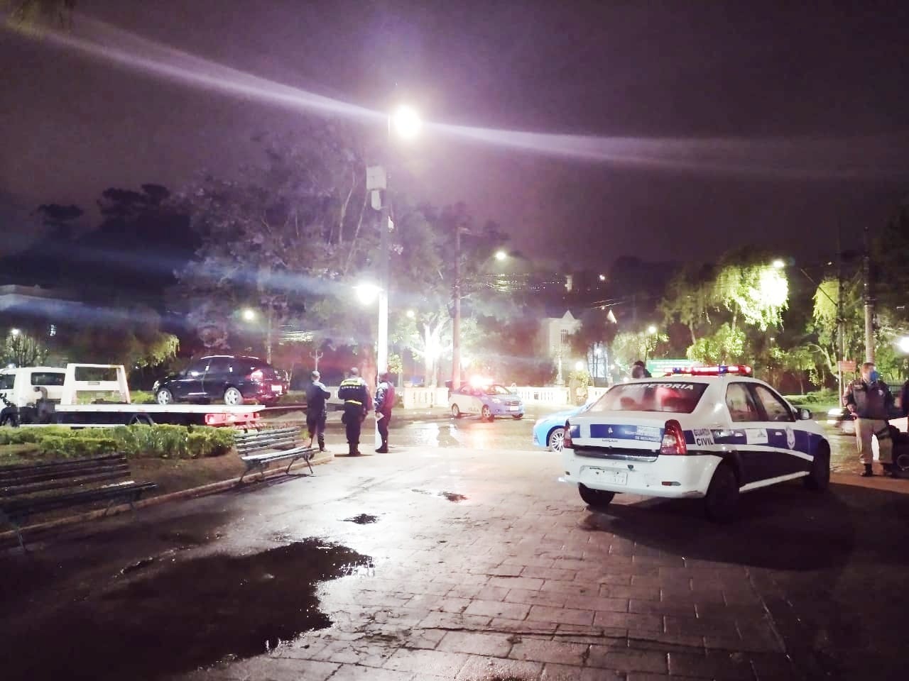 Choque de ordem: CPTrans, Guarda Civil, Fiscalização de Posturas e Polícia Militar, no centro e na praça Pasteur