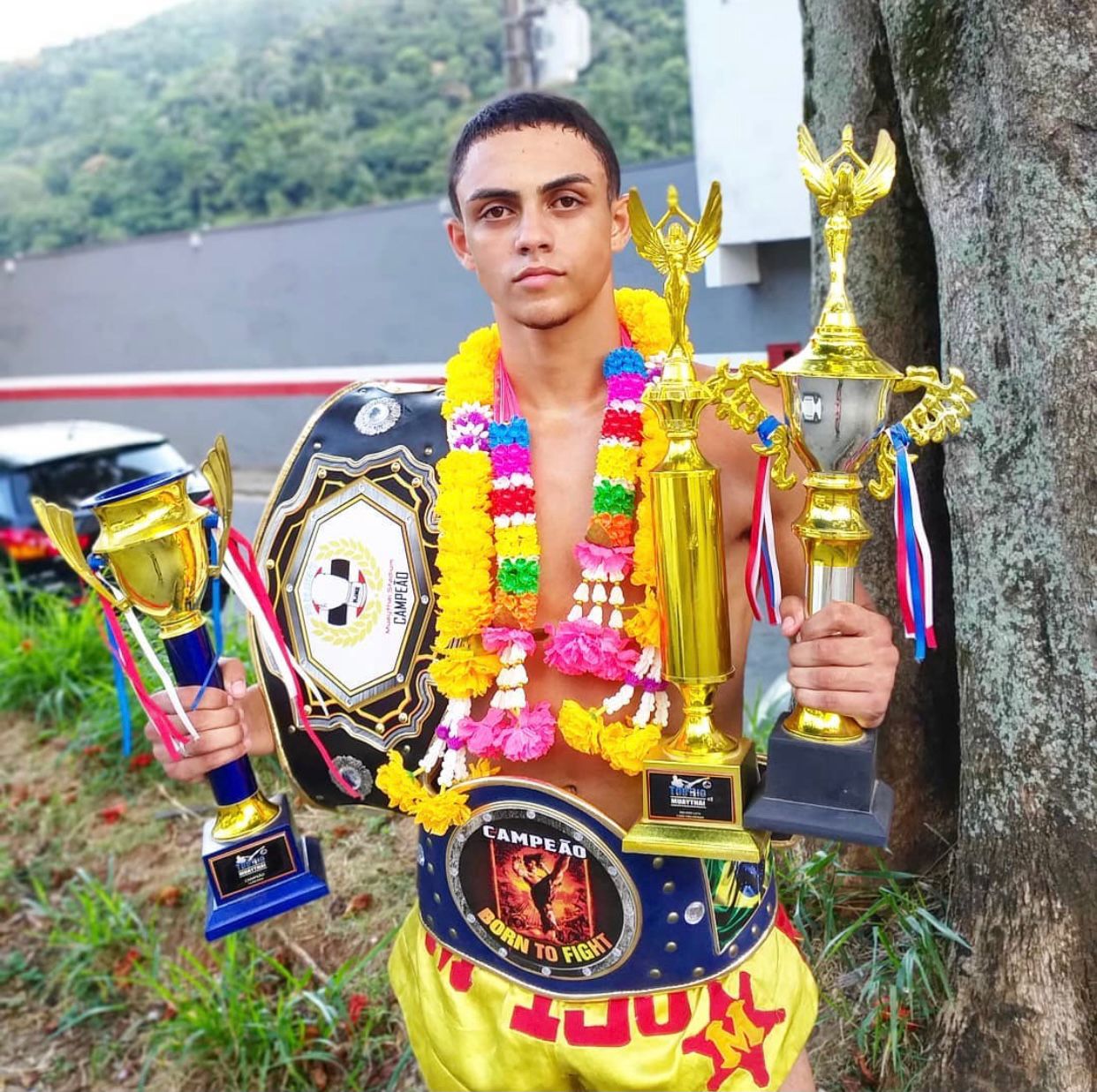 Atleta petropolitano de Muaythai disputa cinturão em evento no Rio de Janeiro