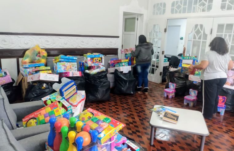 Campanha de arrecadação de brinquedos da Defesa Civil de Petrópolis atende comunidades por meio dos NUDEC
