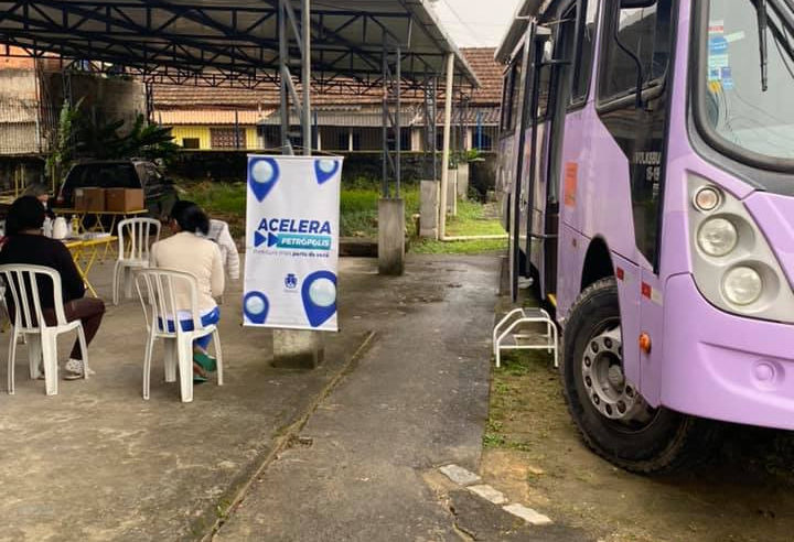 Em nove meses, Ônibus Lilás chegou a 30 comunidades e realizou 212 atendimentos