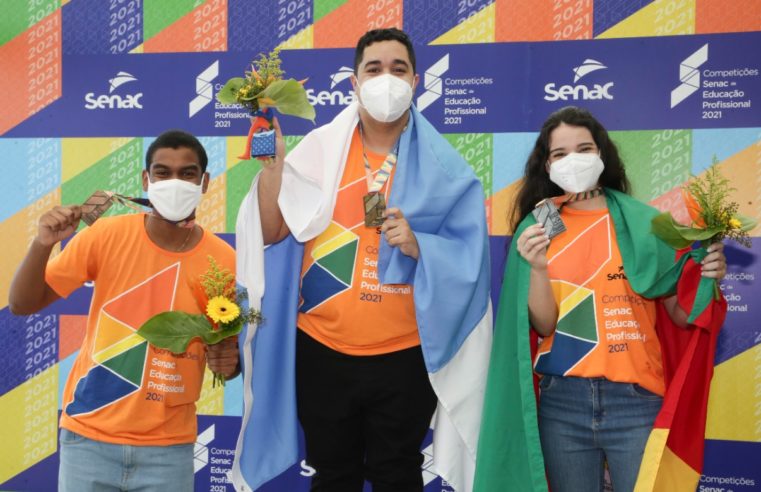 Alunos do Senac RJ conquistam medalhas de ouro e bronze nas Competições Senac de Educação Profissional