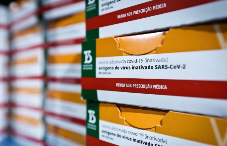 Coronavac tem intervalo reduzido para 15 dias na capital paulista