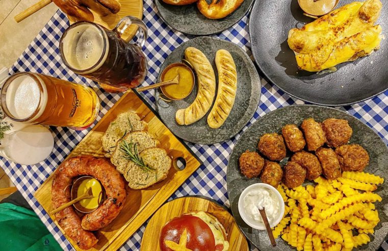 Mantendo as raízes da gastronomia alemã viva: última semana da Oktoberfest Scharder