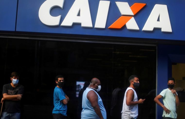 Agências da Caixa voltam ao horário de atendimento pré-pandemia amanhã