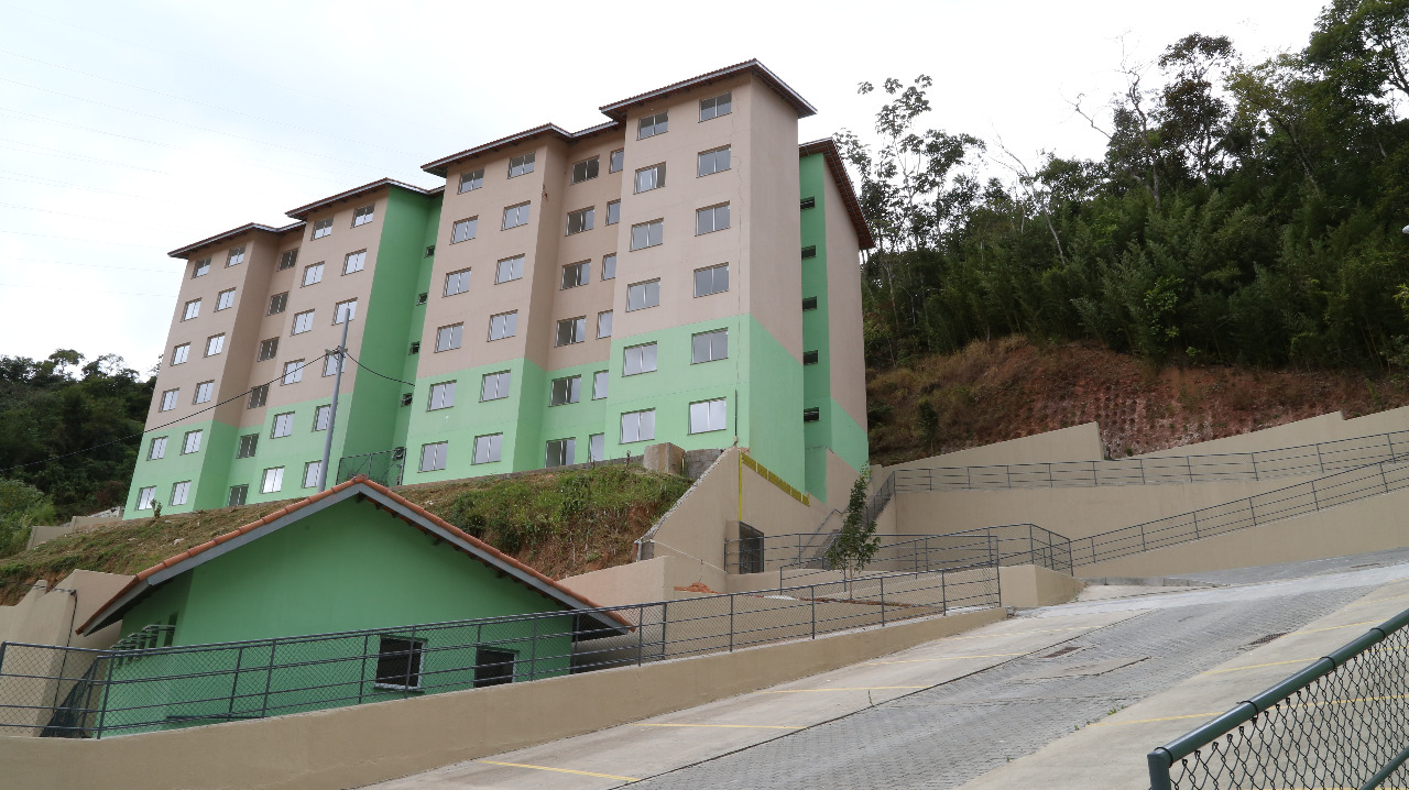 CEF lança edital para contratação de empresa para obras emergenciais do Conjunto Habitacional do Vicenzo Rivetti