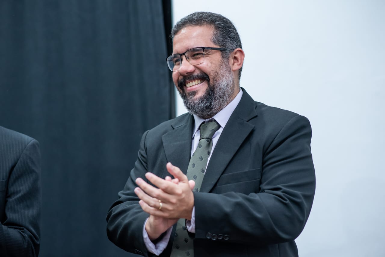 Felipe Henriques é o novo diretor do Cefet/RJ campus Petrópolis