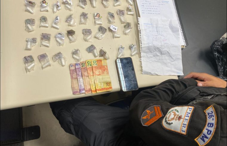 Homem é preso por tráfico de drogas na Estrada do Brejal, na Posse