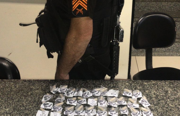 Homem é preso após ser flagrado com drogas em Pedro do Rio