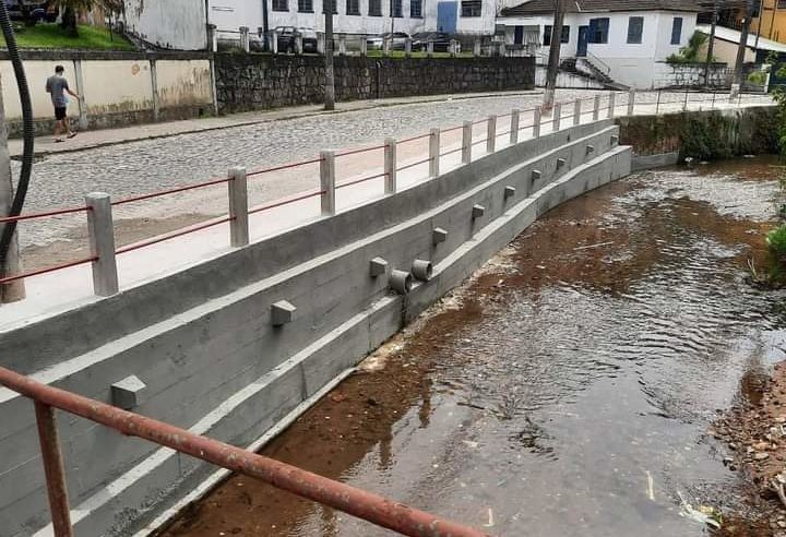 Prefeitura conclui obra de contenção na Coronel Duarte da Silveira