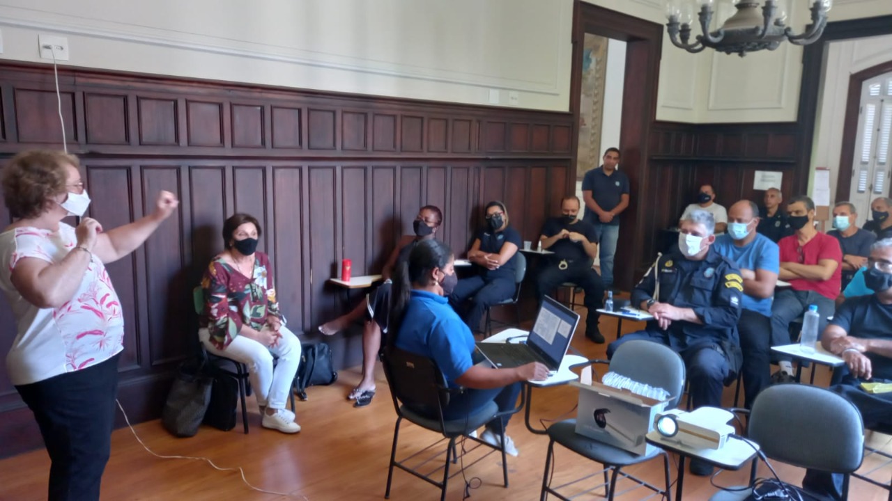 Prefeitura de Petrópolis e Comtur capacitam guardas municipais para recepção de visitantes