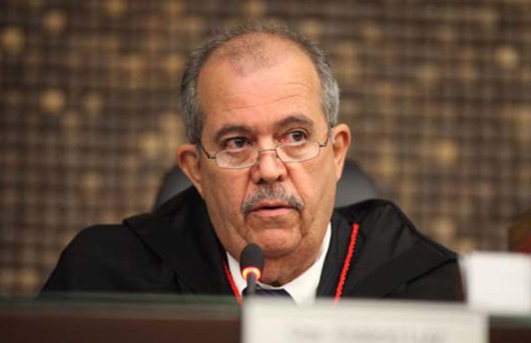 PF faz buscas em gabinete de desembargador da Justiça de Alagoas