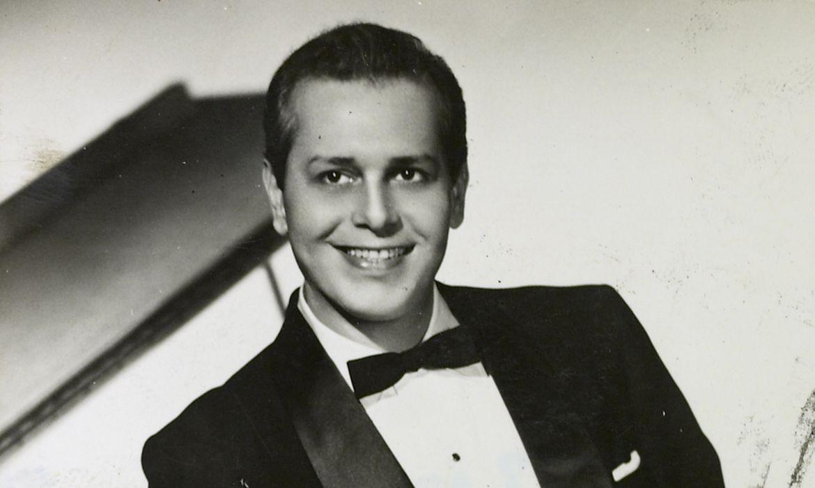 Dick Farney, 100 anos: precursor da bossa nova foi erudito e popular