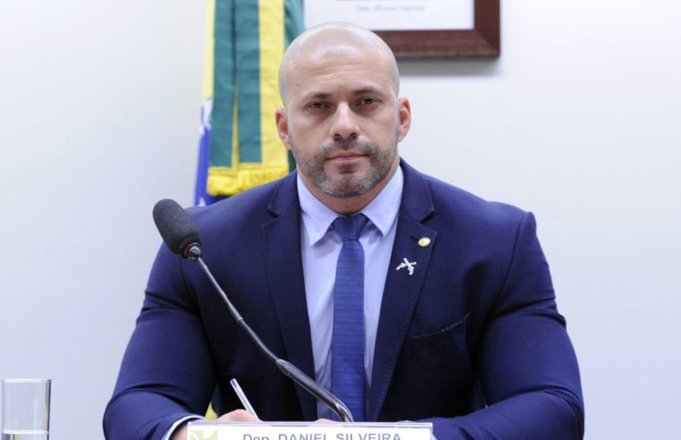 Deputado Daniel Silveira é condenado a indenizar prefeito de Niterói