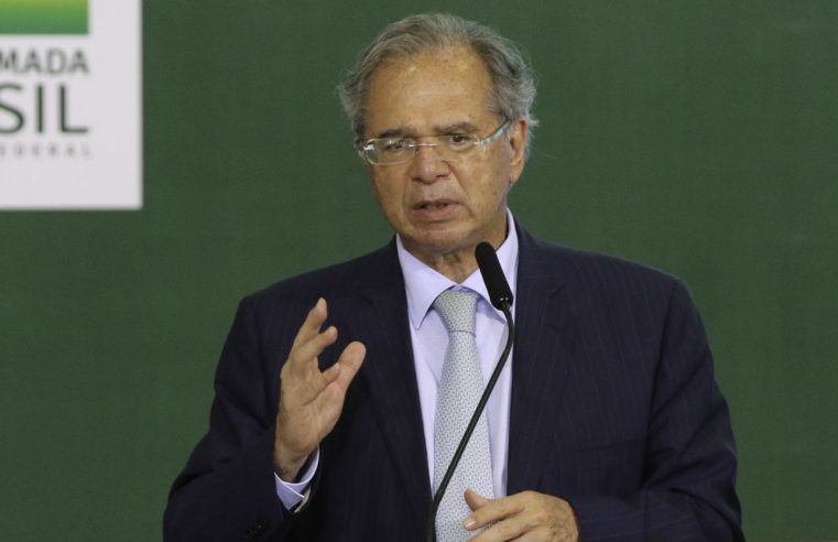 Brasil corta em 10% as tarifas de importação