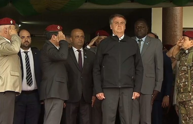 Presidente diz que Brasil e o mundo não aguentam um novo lockdown