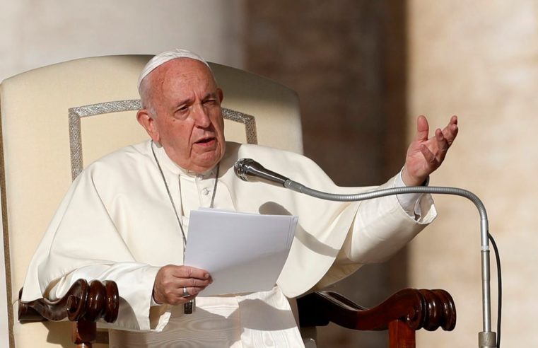 Corpo de papa Francisco é sepultado na Basílica de Santa Maria Maior