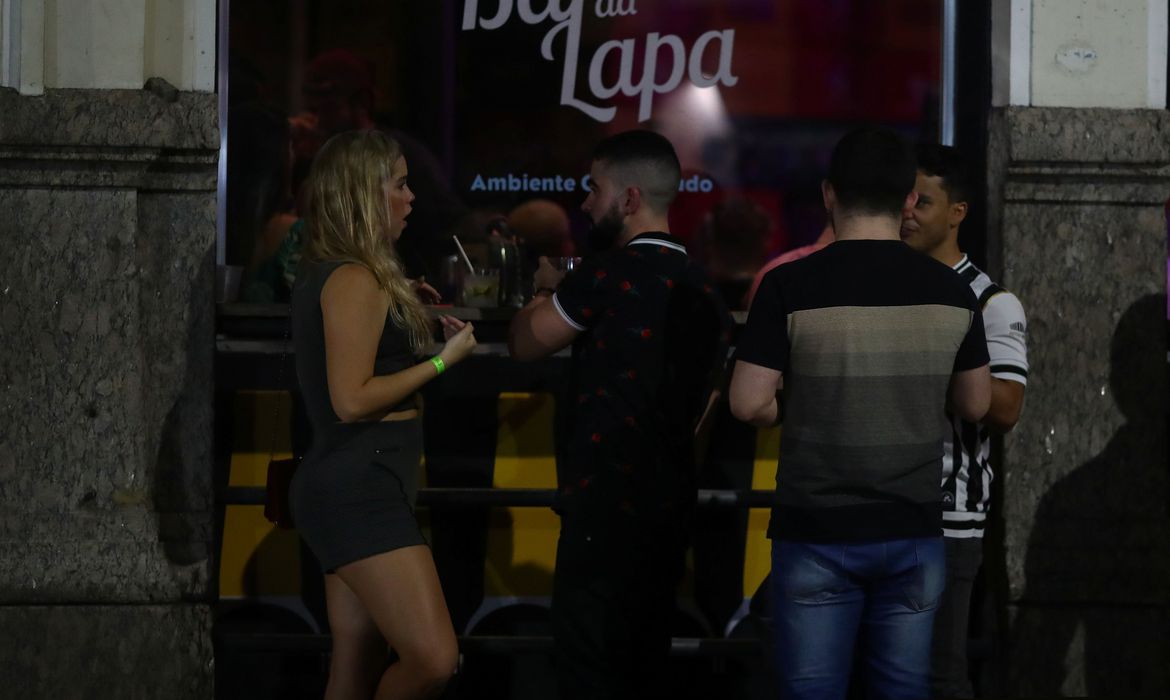 Covid-19: Rio de Janeiro amplia exigência de certificado de vacinação