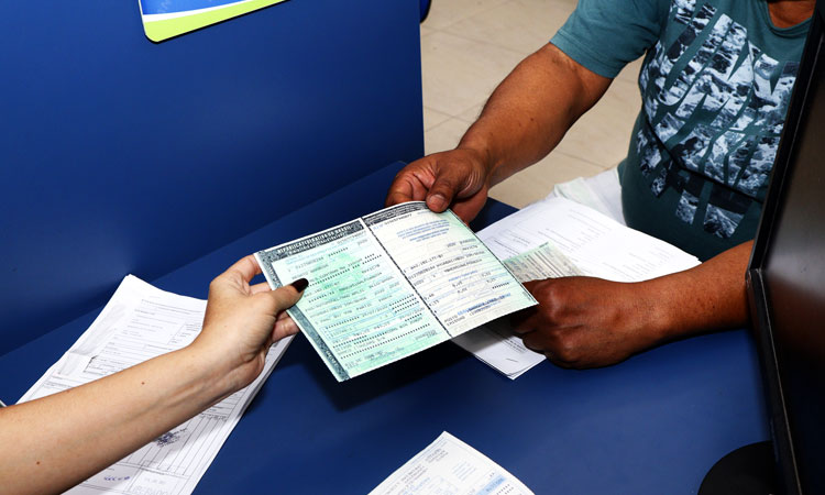 Mutirão especial do Detran.RJ oferece 10 mil vagas, neste sábado, para serviços veiculares
