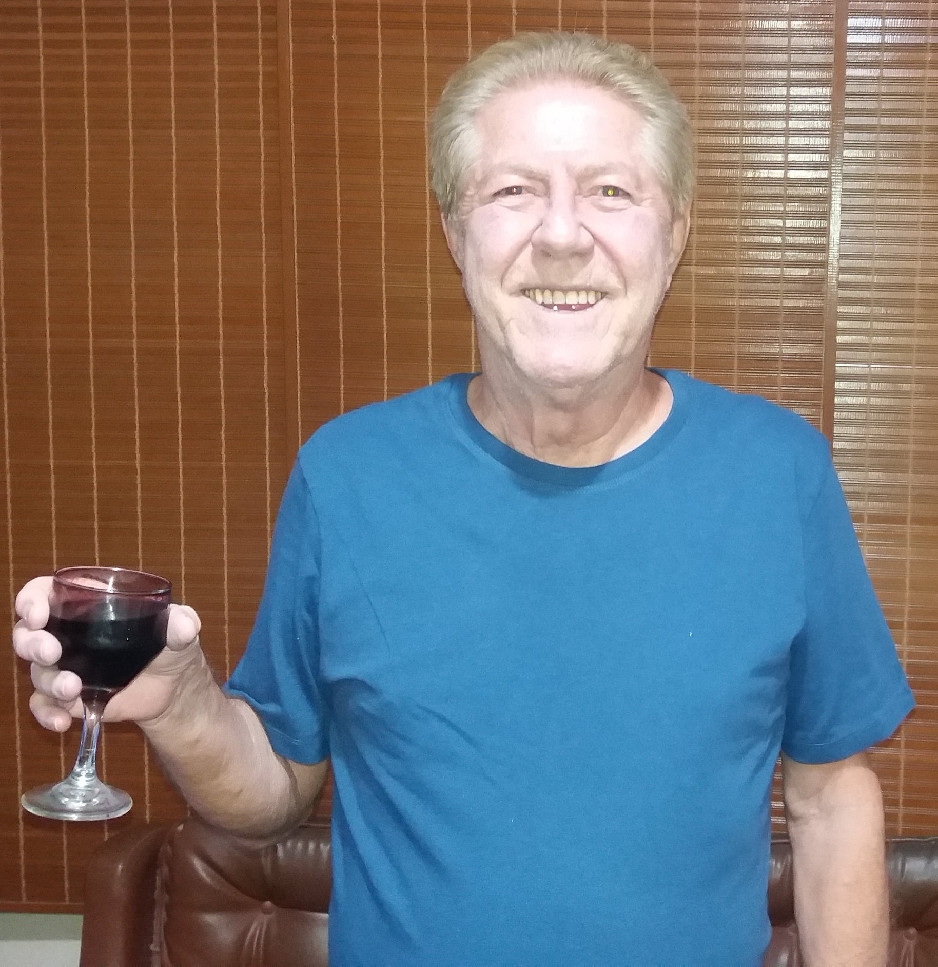Morre comentarista de Carnaval Roberto Zanata