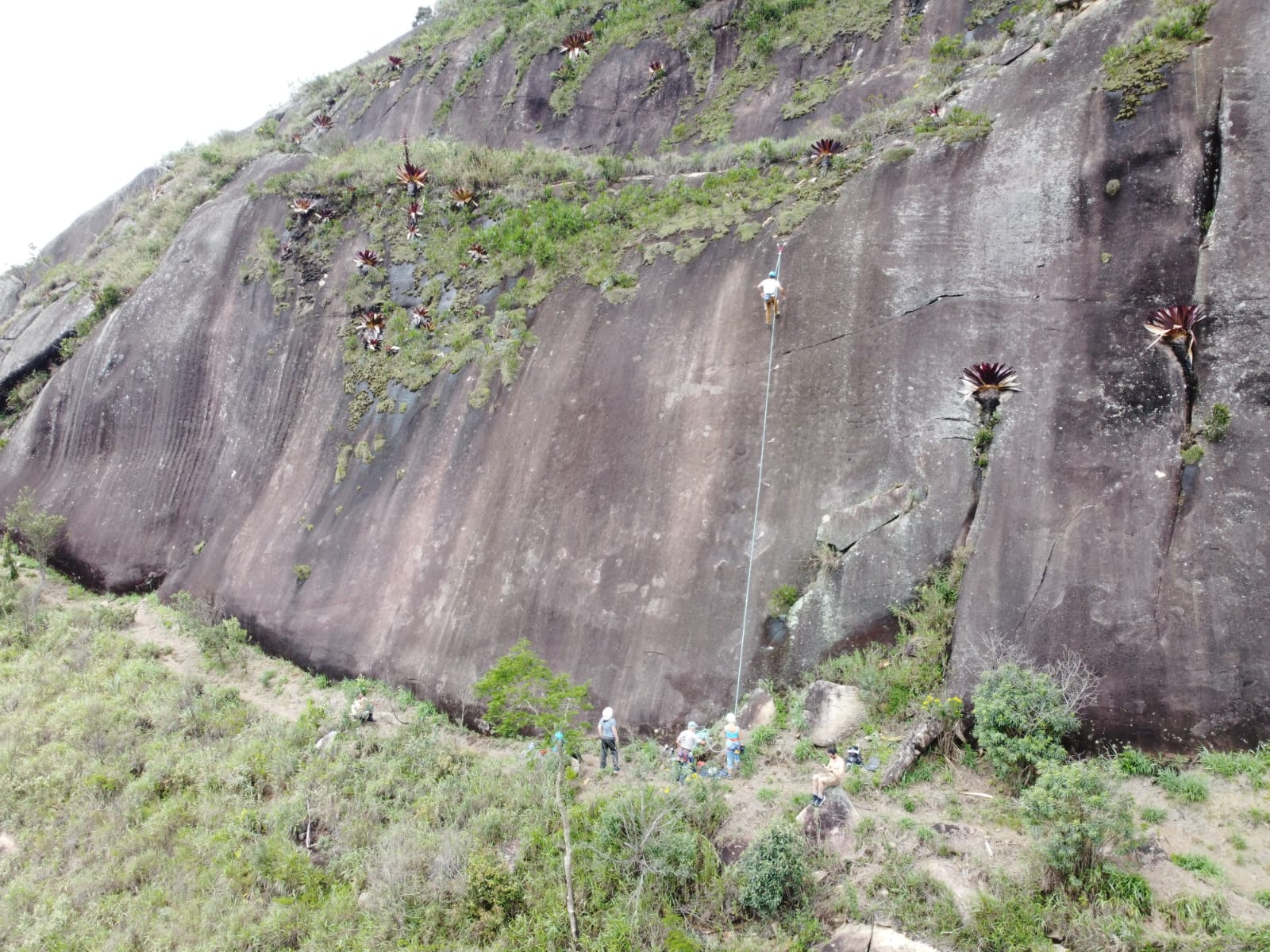 Parque Natural Municipal Montanhas de Teresópolis ganha Campo Escola de Escalada Alexandre Oliveira
