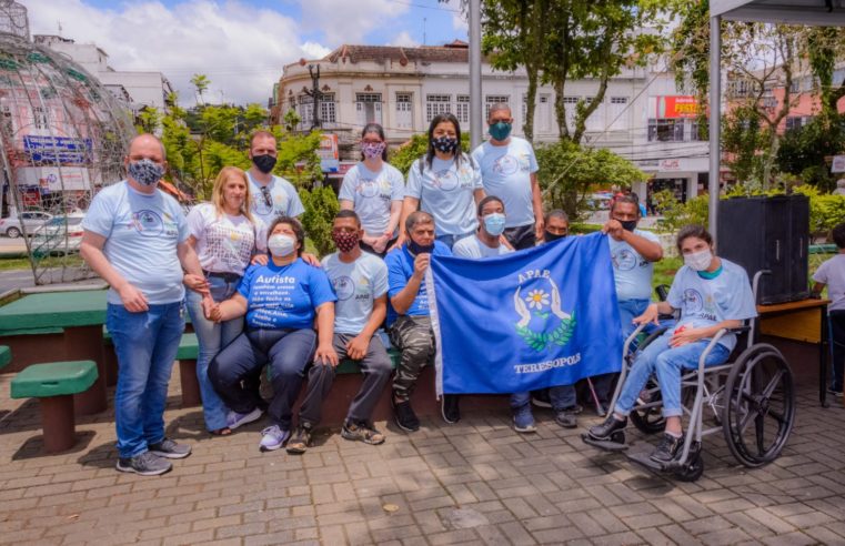 Inclusão e acessibilidade: Ação em praça pública marca o Dia Internacional da Pessoa com Deficiência