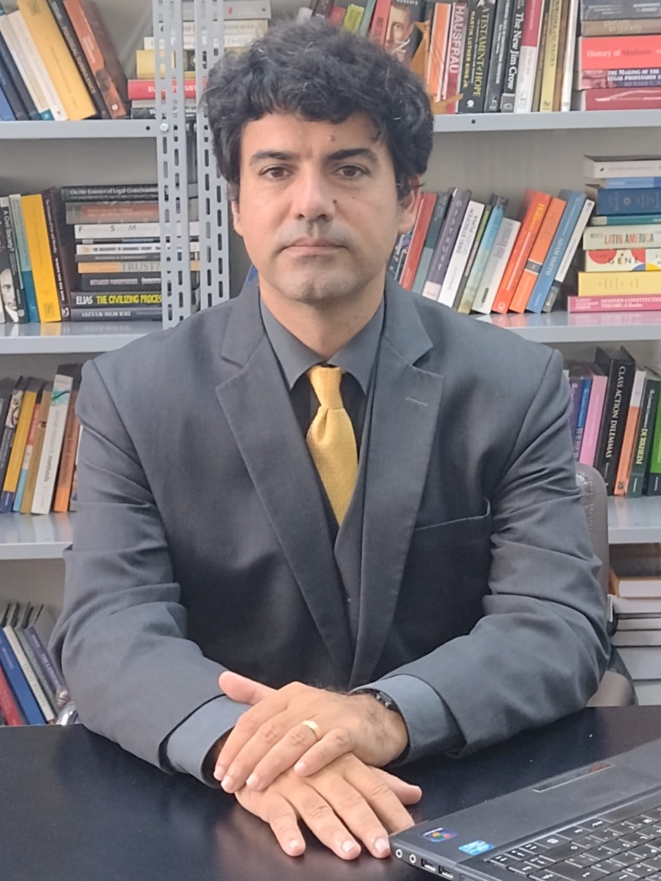 Jurista assume como presidente do Instituto MovRio e coordenador-geral do Disque Denúncia