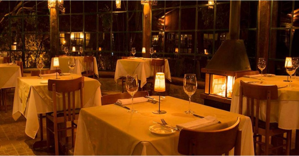 Hotéis e restaurantes movimentados para as festas de final de ano