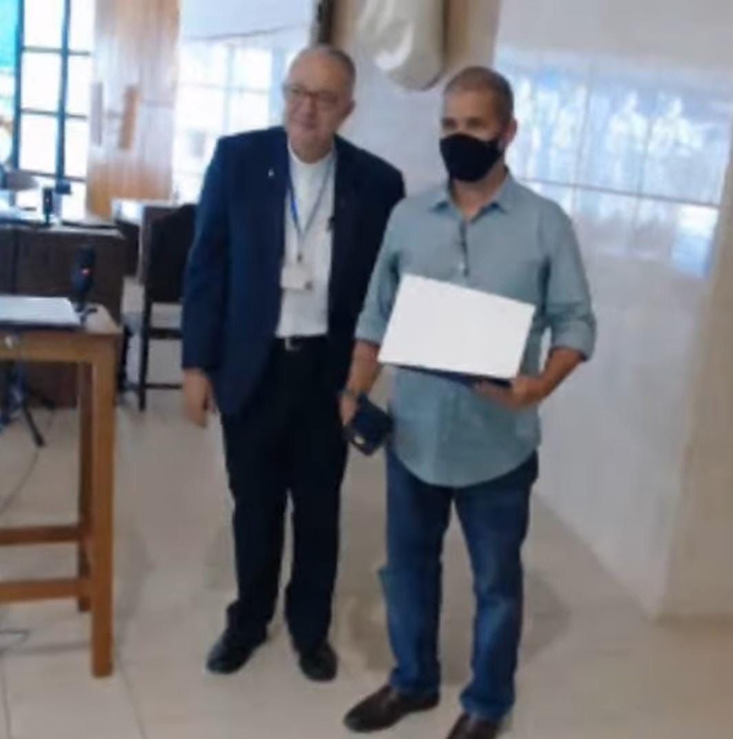 Pesquisador de Petrópolis recebe honraria da Puc-Rio por atuação em pesquisas associadas ao combate a Covid-19