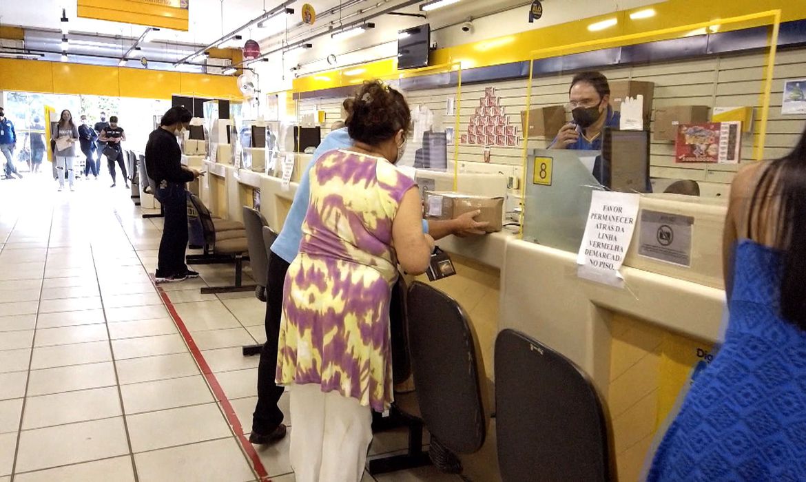 Correios investigam queda de sistema corporativo e do portal