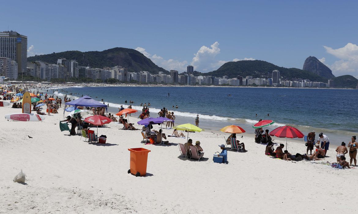 Copacabana terá três postos de saúde para emergência no réveillon