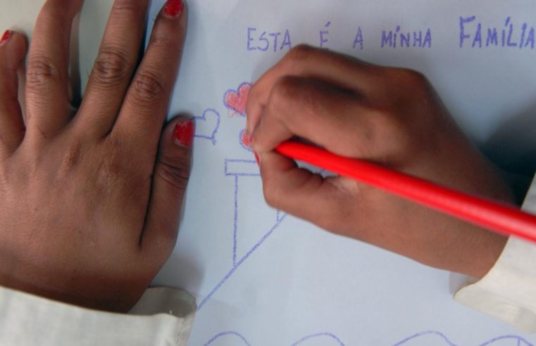 Educação transformadora: 17 escolas municipais funcionarão em horário integral este ano