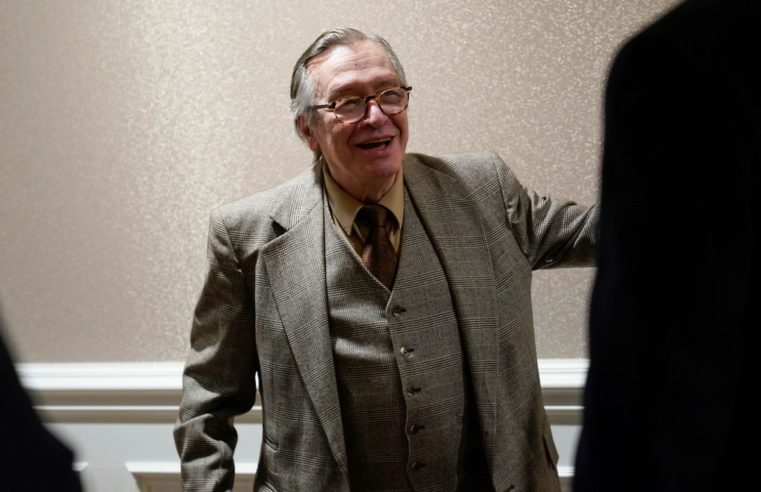 Olavo de Carvalho morre, aos 74 anos, nos Estados Unidos