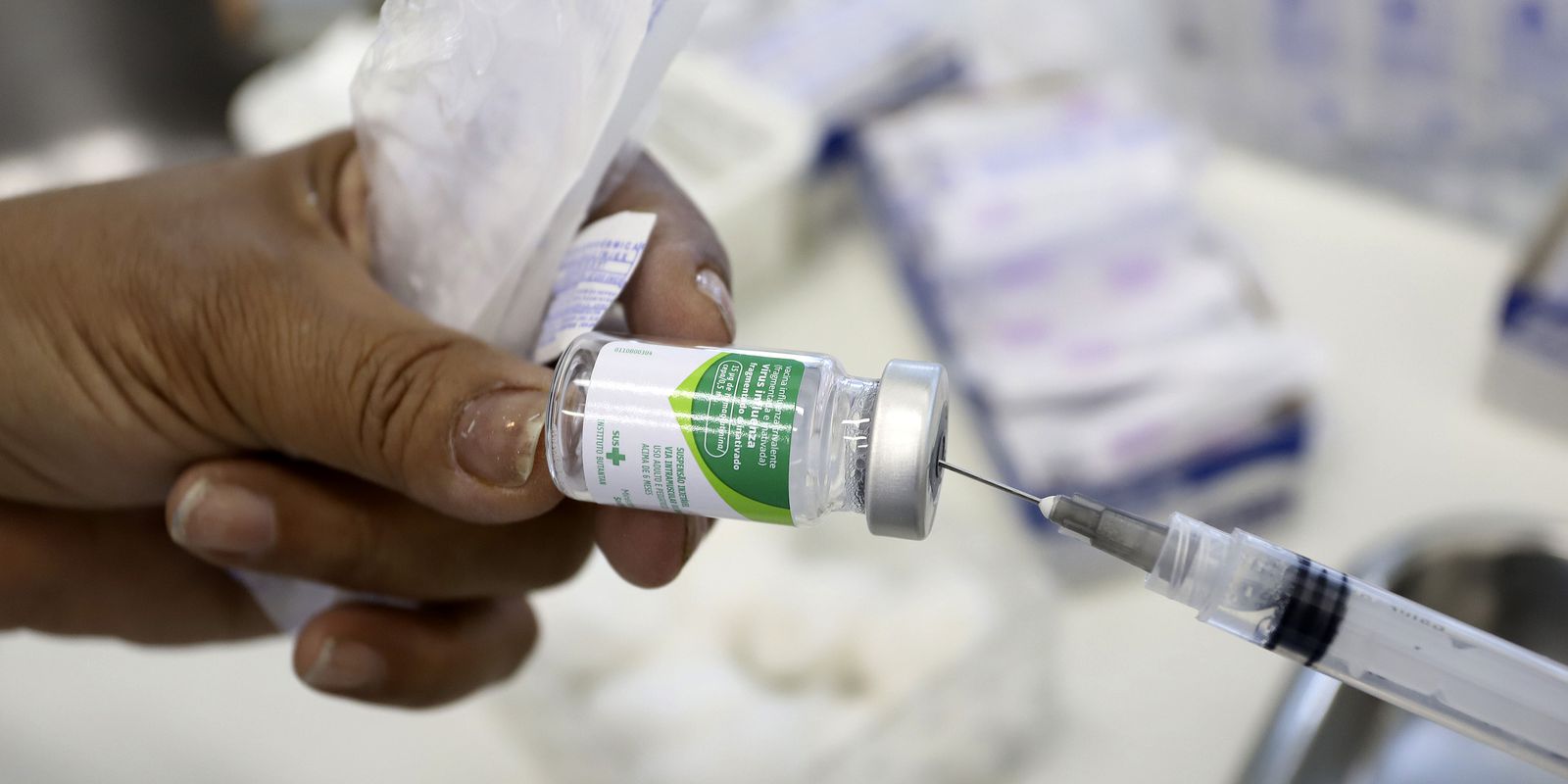 Petrópolis aplicará 2.370 doses de vacina contra a influenza hoje (3)
