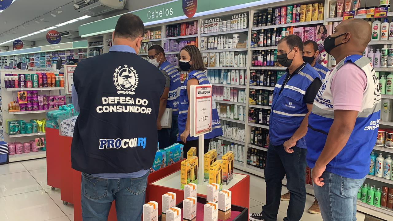 Procon-RJ fiscaliza e notifica mais de 30 estabelecimentos que realizam teste de covid e influenza