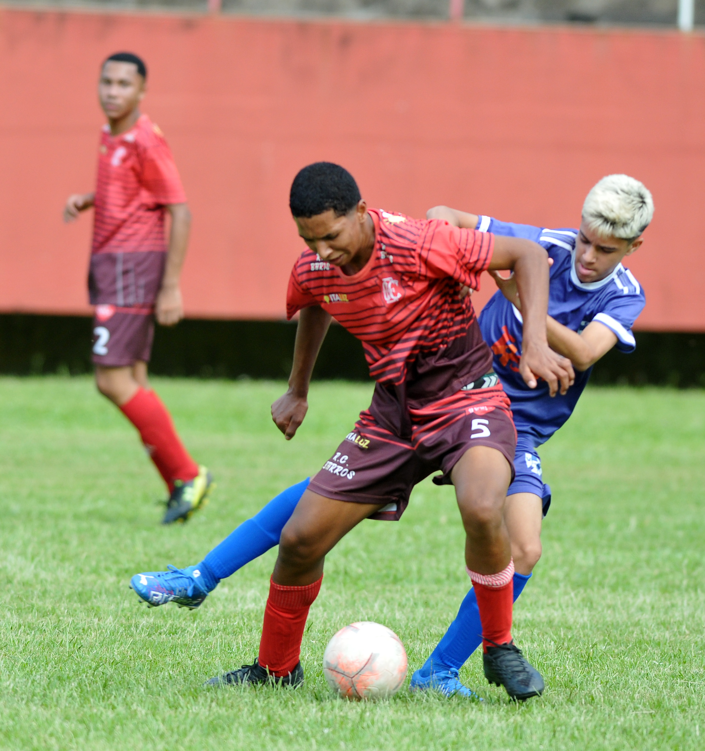 Semifinais do Sub-15 e Sub-17 do Futebol de Campo estão definidas