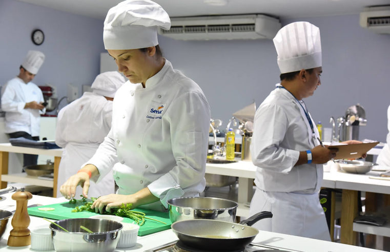 Para aprender e saborear: 2022 começa com cursos de Gastronomia no Senac RJ de Petrópolis