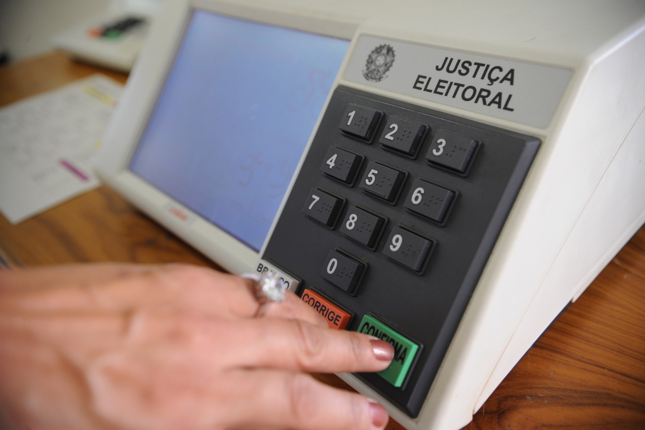 Eleições serão realizadas no dia 2 de outubro; eventual segundo turno será no dia 30