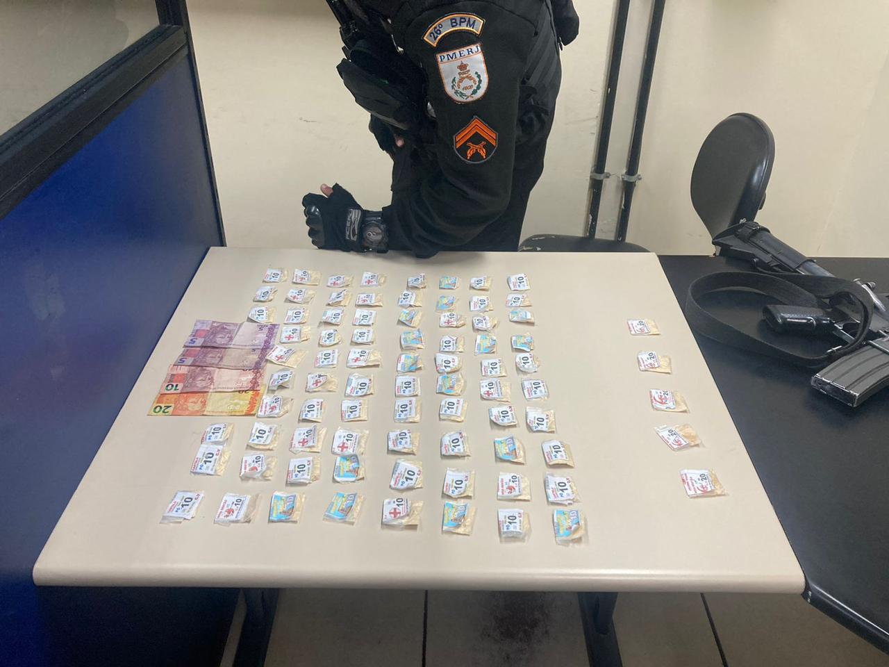 Homem é preso com drogas no Castelo São Manoel