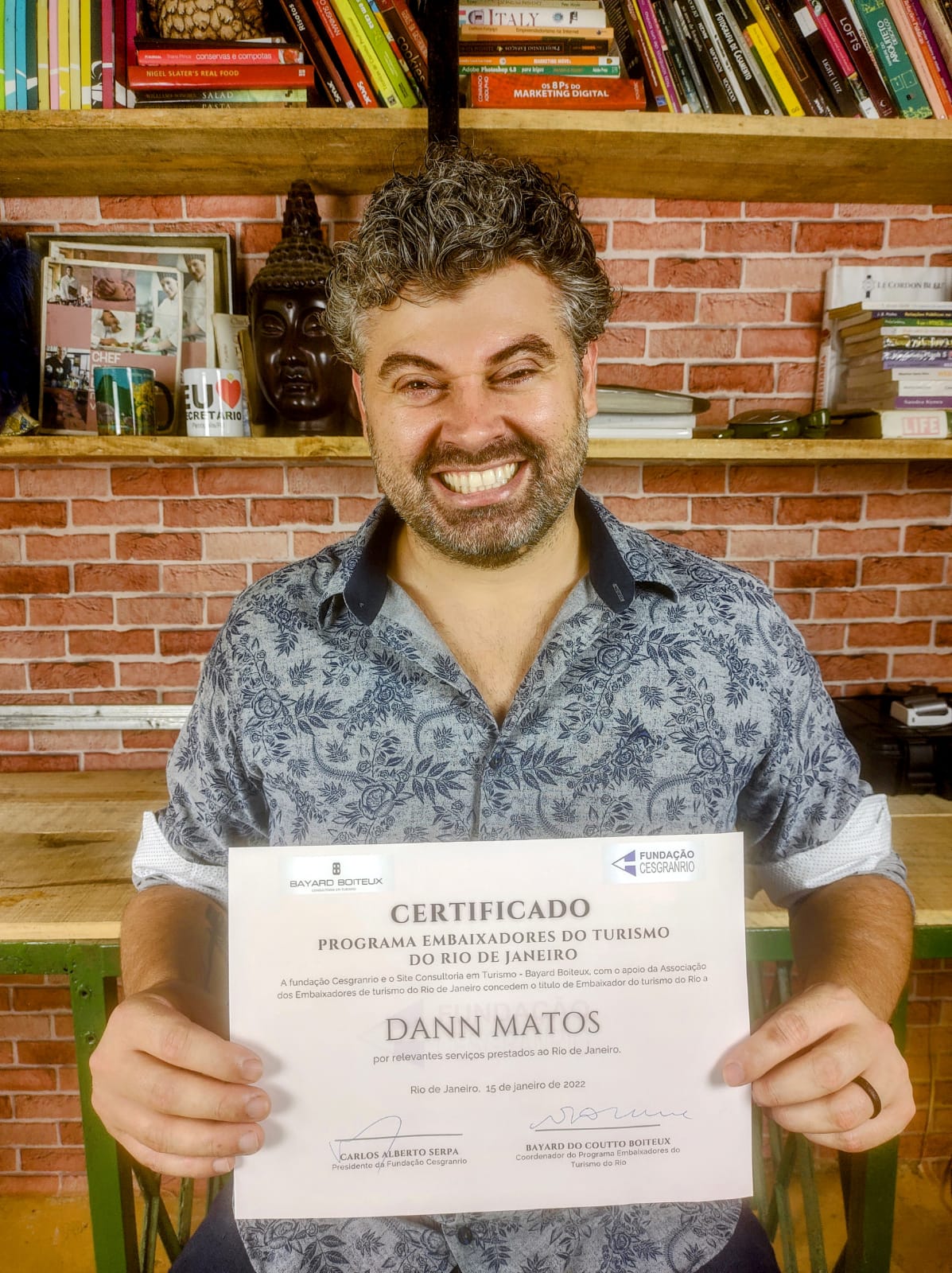 Petropolitano Dann Mattos toma posse como embaixador do turismo do Rio de Janeiro
