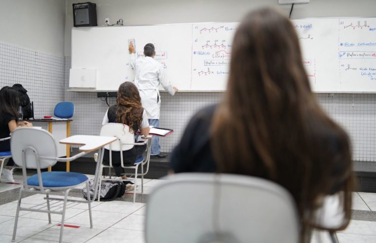 Último dia para pré-matrícula na rede municipal de ensino para alunos novos