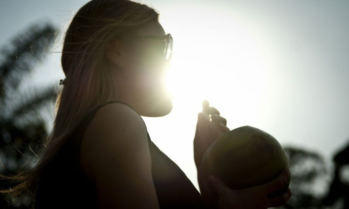 Onda de calor segue no Sul e temperatura pode chegar a 40º em SC