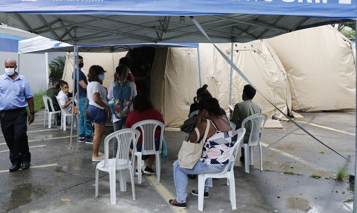 Testes positivos de covid-19; são mais de 40% no estado do Rio