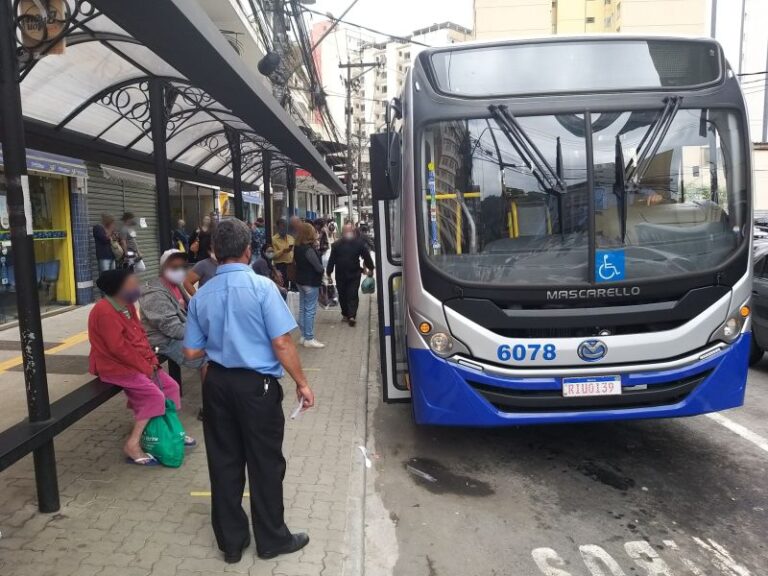 Saiba como está a operação dos ônibus nesta quinta-feira em Petrópolis