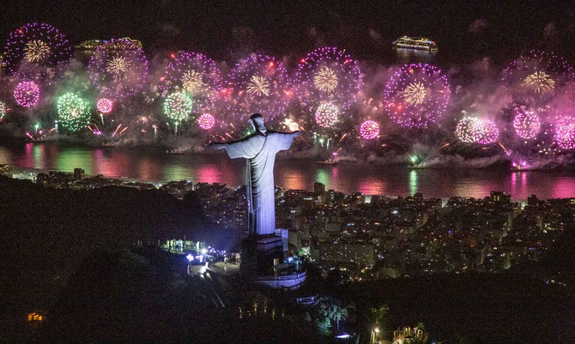Roubos de rua recuaram em todo o estado do Rio no Réveillon