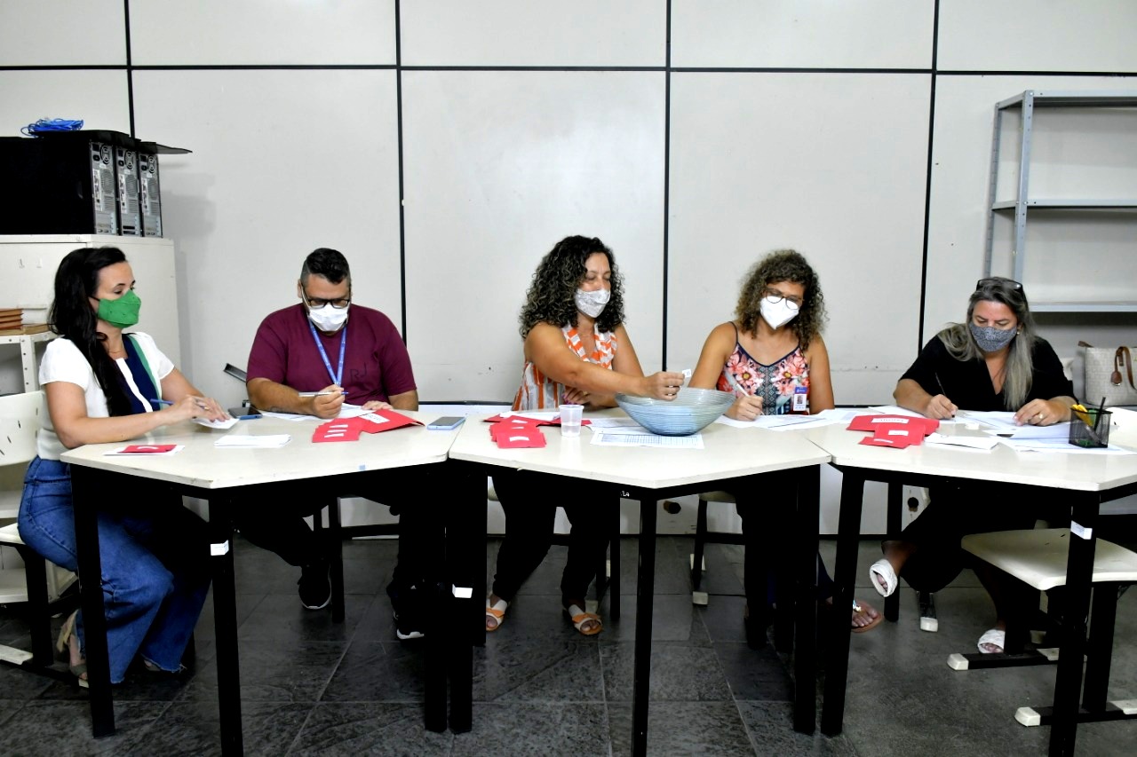 Secretaria Municipal de Educação sorteia 396 vagas para creches municipais de Teresópolis
