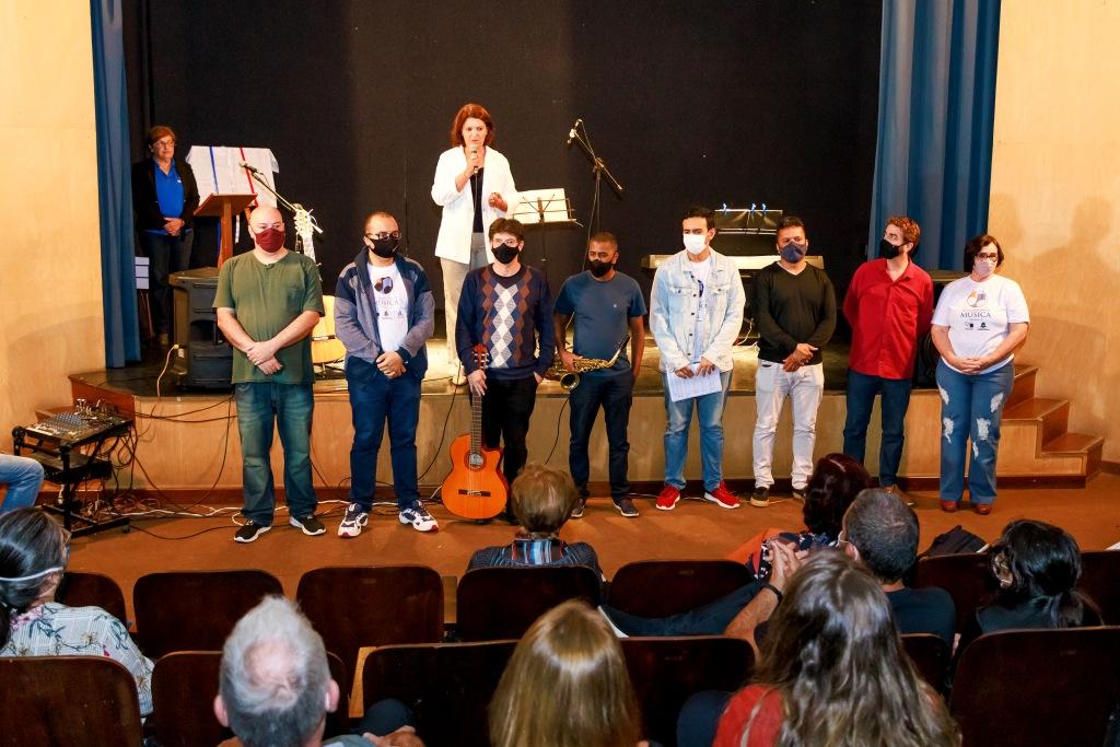 Prefeitura homenageia o músico e professor, Giordano Marrelli