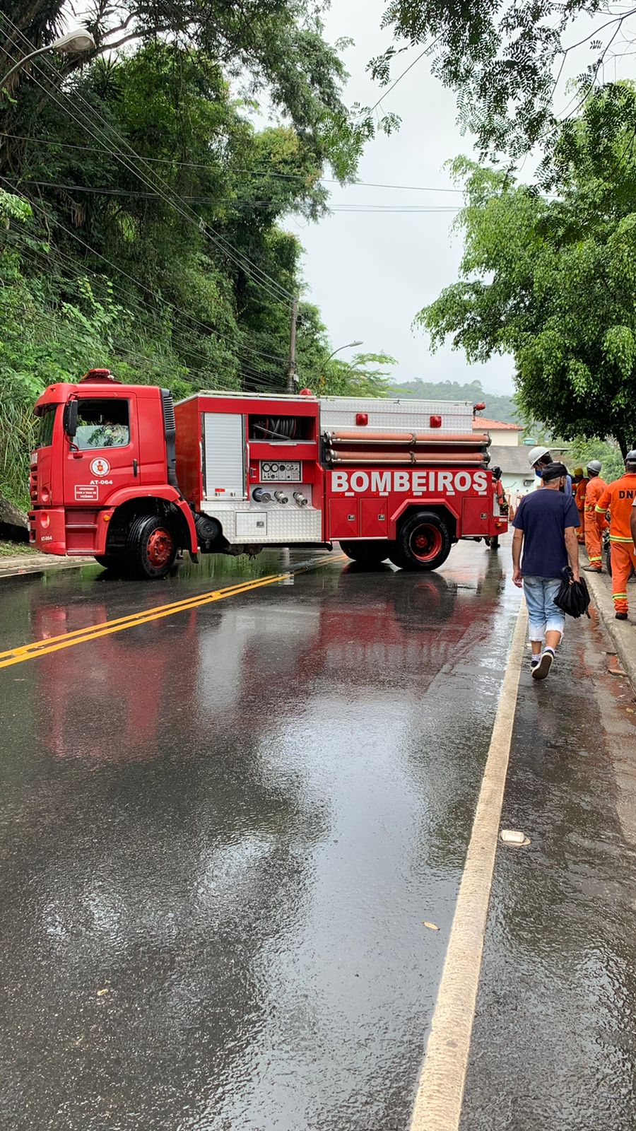 Trânsito em Bonsucesso é interrompido após vazamento de gás