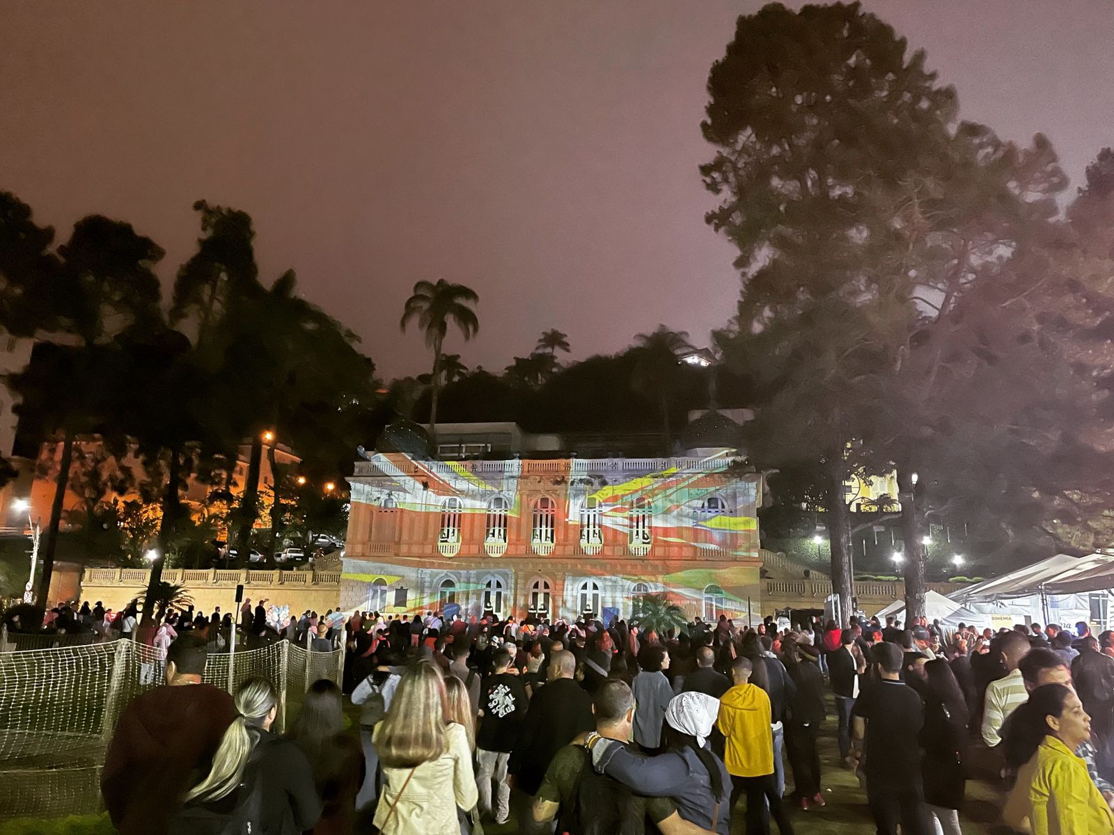 Comitê de eventos em Petropolis determina passaporte da vacinação para público